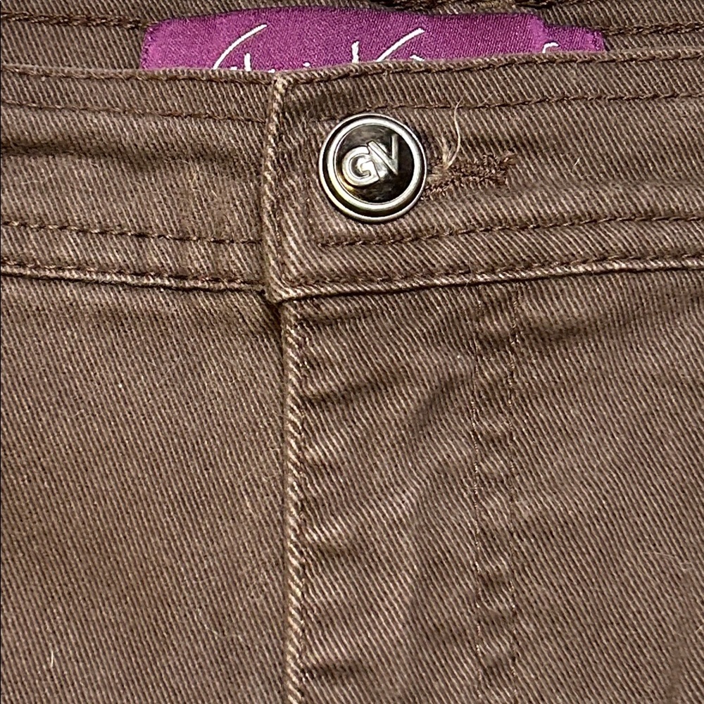 Gloria Vanderbilt Brown Women’s Biker Shorts - Picture 2 of 8